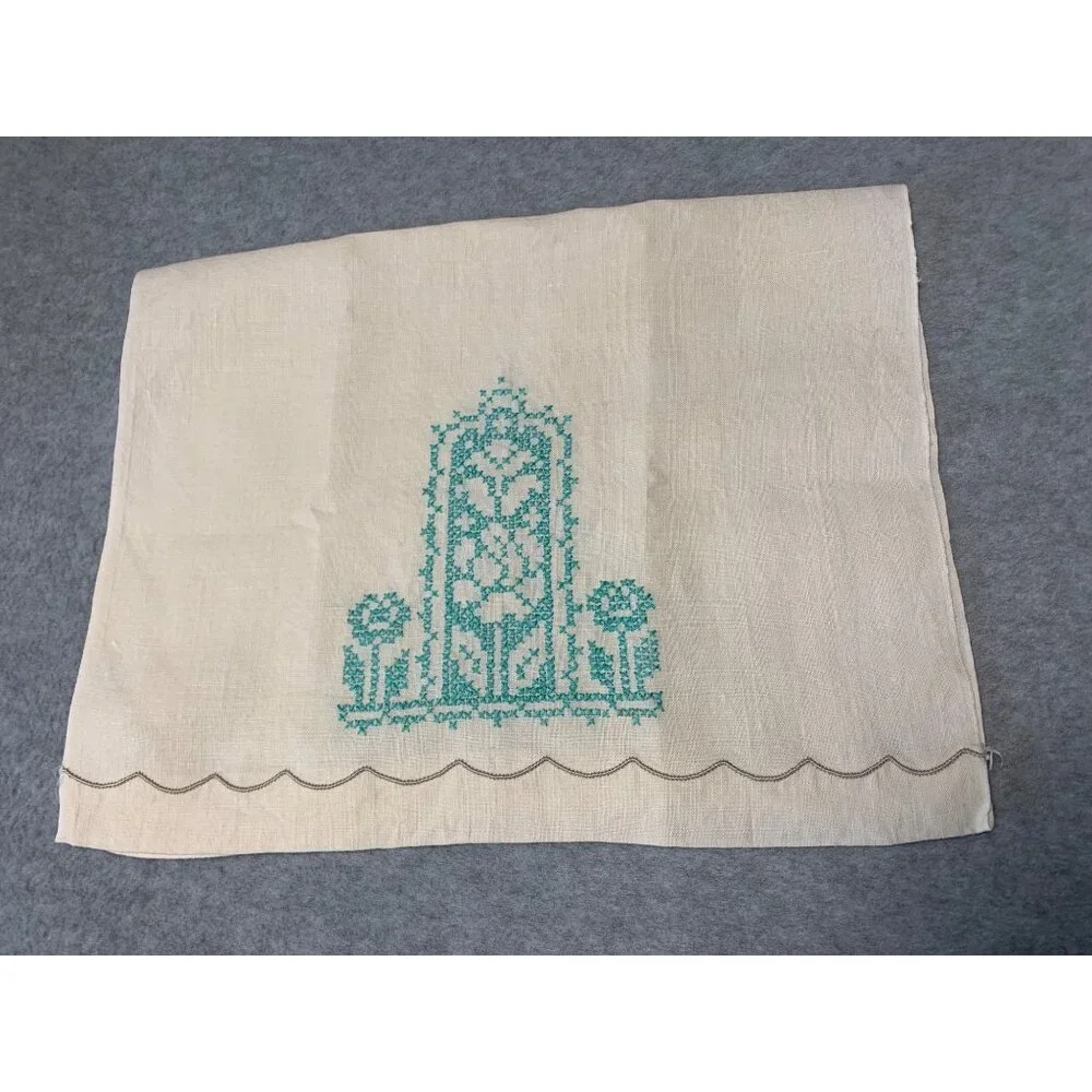 Vintage Cream Linen Finger Towel Blue Cross-Stitch Floral Design Scalloped Edge